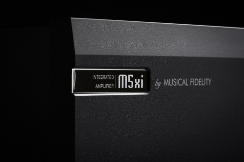 Интегральный усилитель Musical Fidelity M5xi black купить фото 6