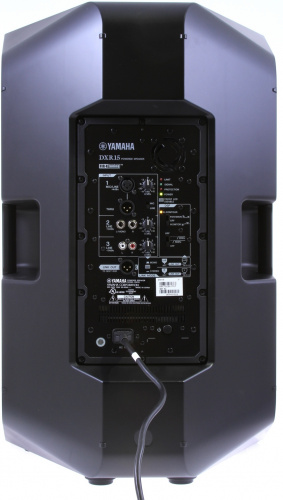 Активная акустическая система Yamaha DXR15 купить фото 2