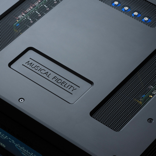 Усилитель интегральный MUSICAL FIDELITY NU-Vista 800.2 Black купить фото 2