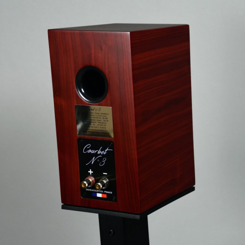 Полочная акустика Davis Acoustics Courbet 3 Dark Walnut купить фото 3